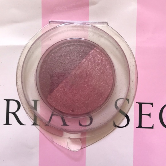 NWOT Victoria’s Secret blush refill - Picture 2 of 2